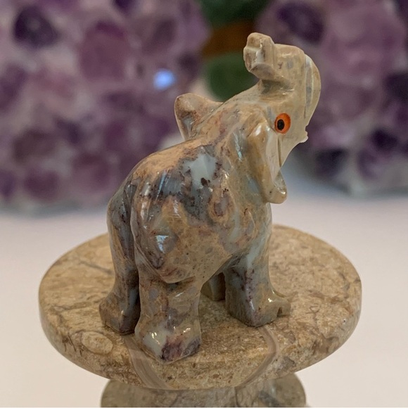 Steatite Elephant Soapstone Figurine MINI Carved Crystal Animal Stone Lucky Pet - Picture 7 of 9